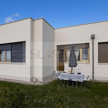 El Espartal De By Silastur Salinas (Castrillon)